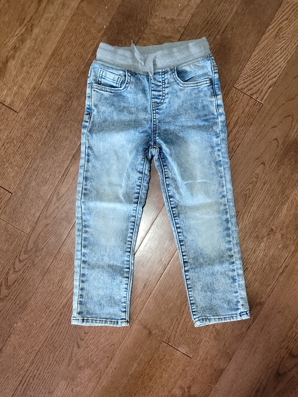 Kids Light Wash Blue Jogger Jeans with Elastic Waistband